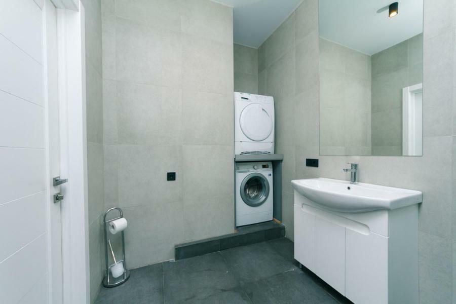 Hotrent Pechersk Lesy 20/22 Kiev Buitenkant foto